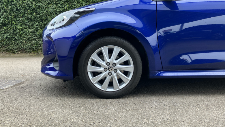 Toyota Yaris 1.5 Hybrid Icon 5dr CVT Hybrid Hatchback